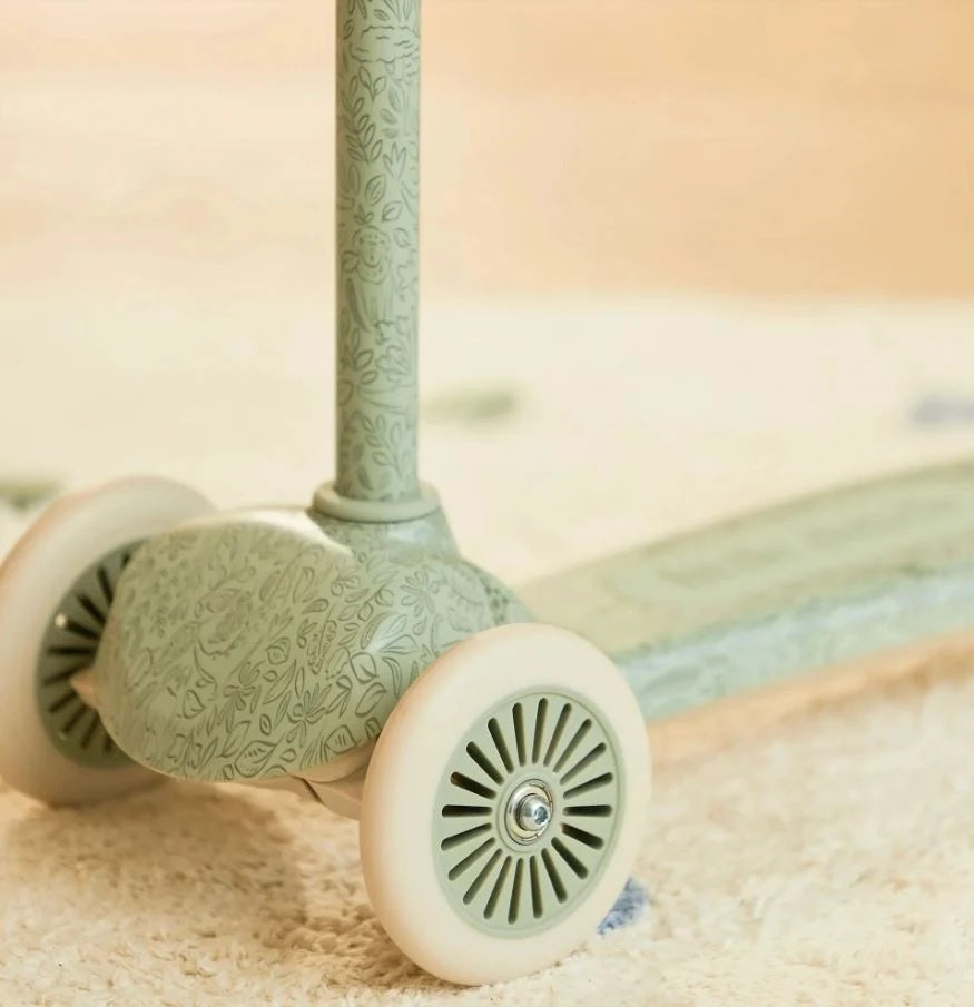 Roller Grün