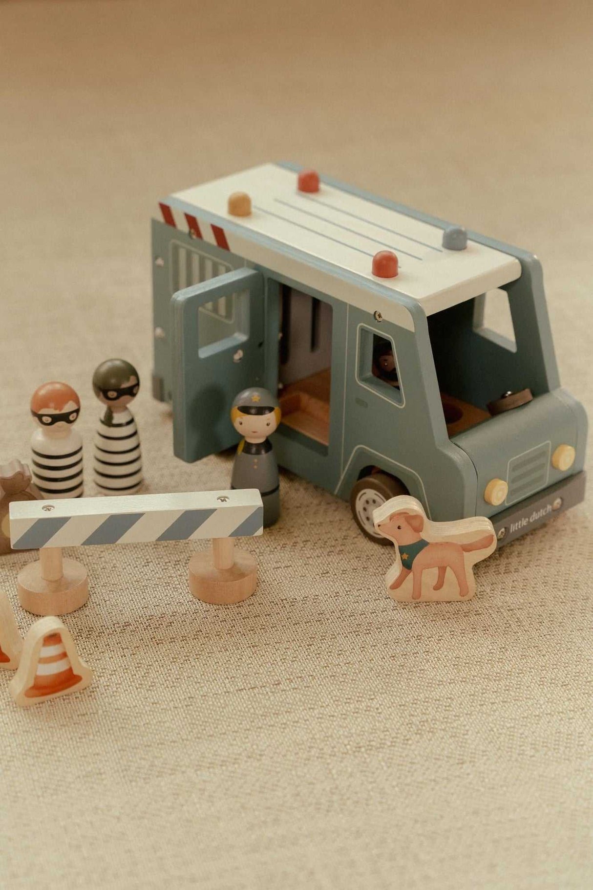 Polizeibus