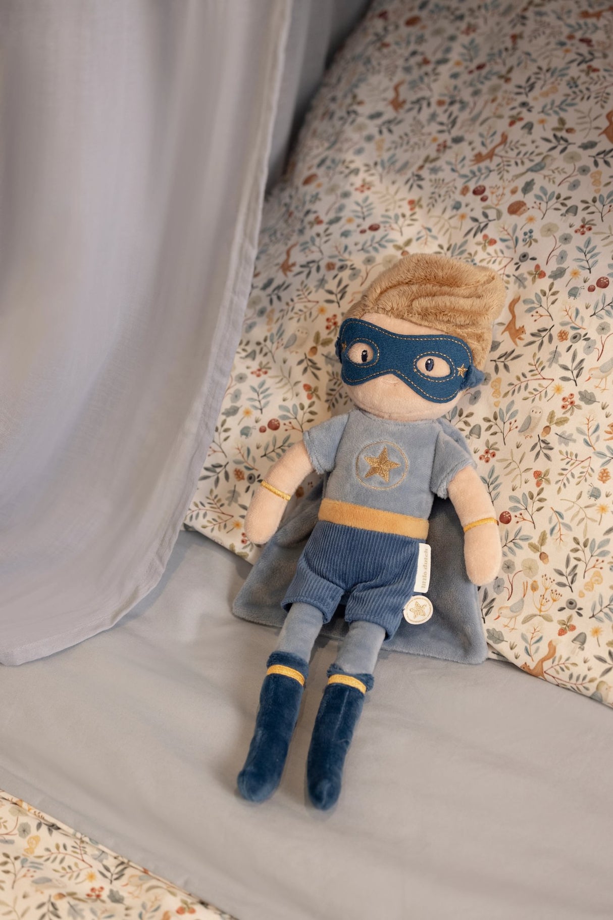 Kuschelpuppe Superheld Jim