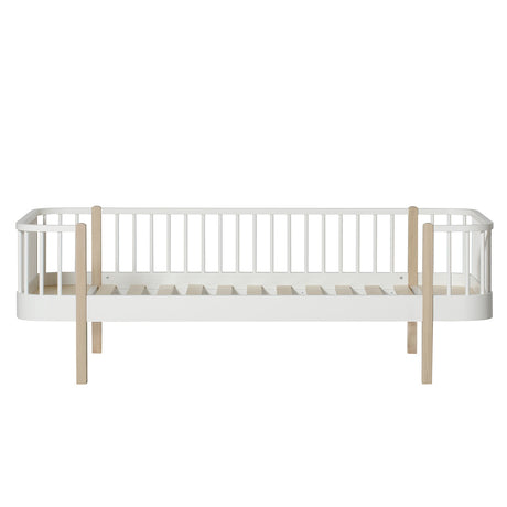 Wood Bettsofa 90x200 weiß und Eiche im 50er-Jahre-Stil mit nordischer Eleganz