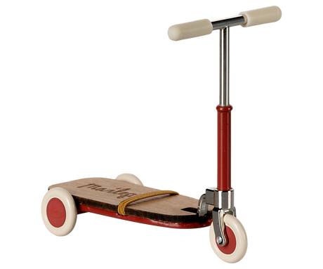Maileg Roller rot mit Holzdetails und Metalllenker für Kinder ab 3 Jahren
