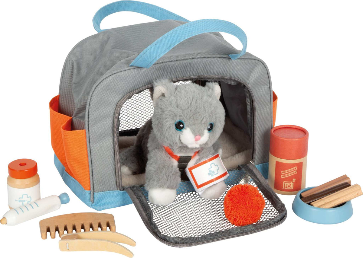 Katze mit Tasche und Pflege-Set für kindliches Rollenspiel