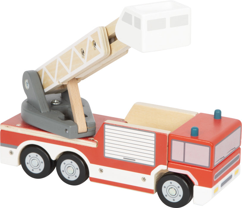 Feuerwehr mit Drehleiter
