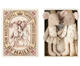 Königliche Zwillingsmäuse, kleine Schwester & Bruder