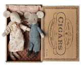 Oma & Opa Maus in Zigarrenschachtel