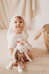 Große Puppe Hase