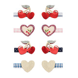 Mini Spangen mit leuchtend roten Kirschen und glitzernden Herzchen aus Stoff, 8 Clips, verspieltes Haar-Accessoire
