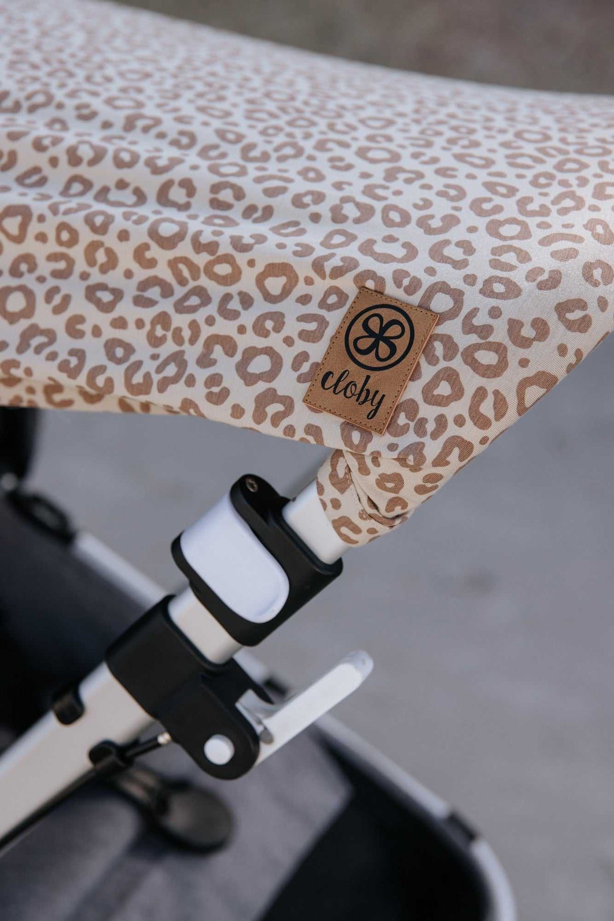UV- Sonnenschutzdecke / Leopard Brown