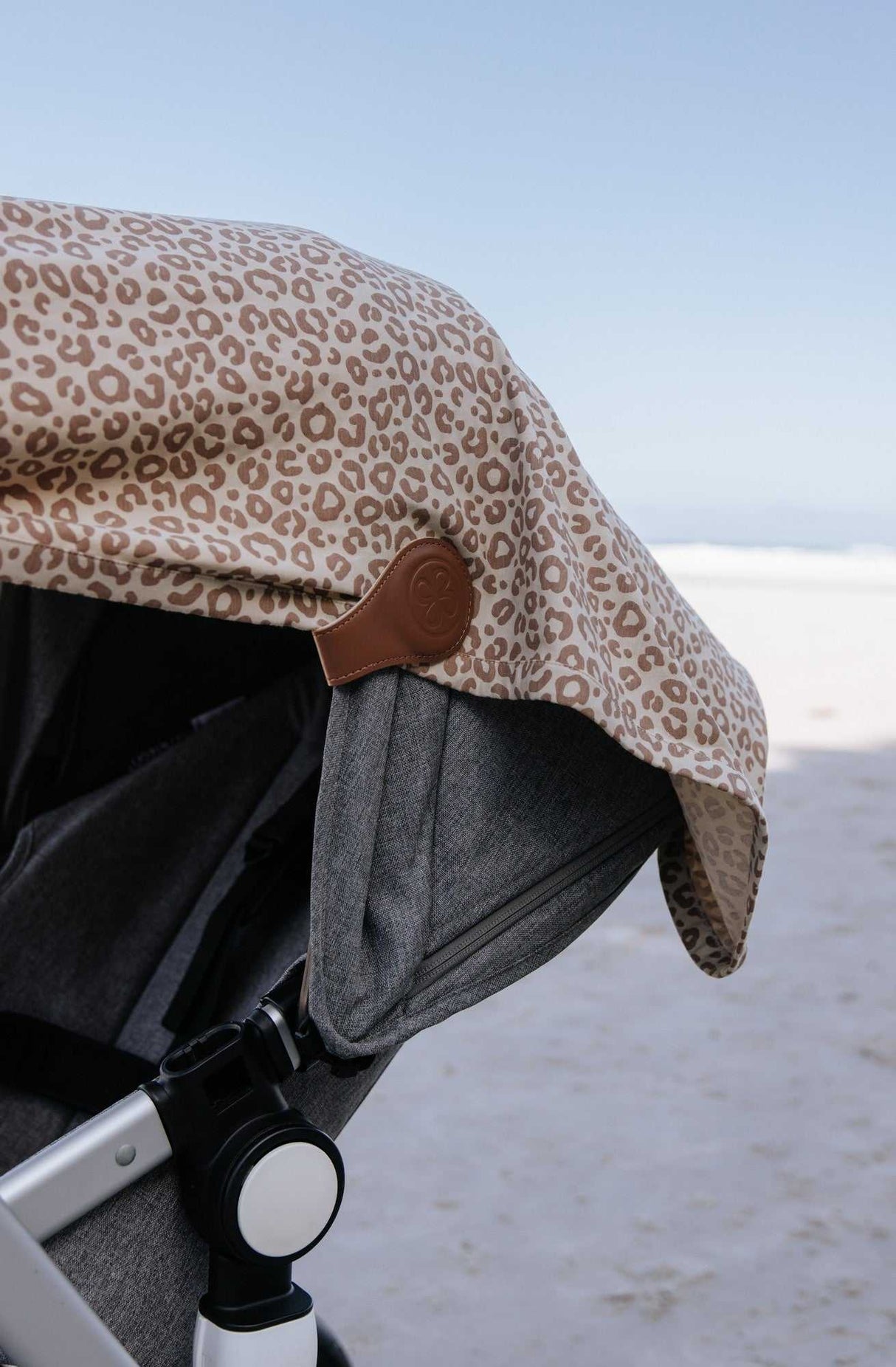 UV- Sonnenschutzdecke / Leopard Brown