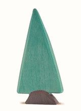 Handgefertigte Ostheimer Holzfigur Tanne aus nachhaltigem Holz, 13 cm hoch, kindersicher und einzigartig