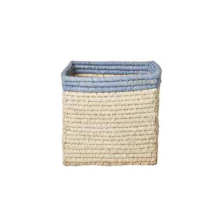 Kleiner handgefertigter quadratischer Raffia Korb mit blauem Rand aus nachhaltigem Material von Rice
