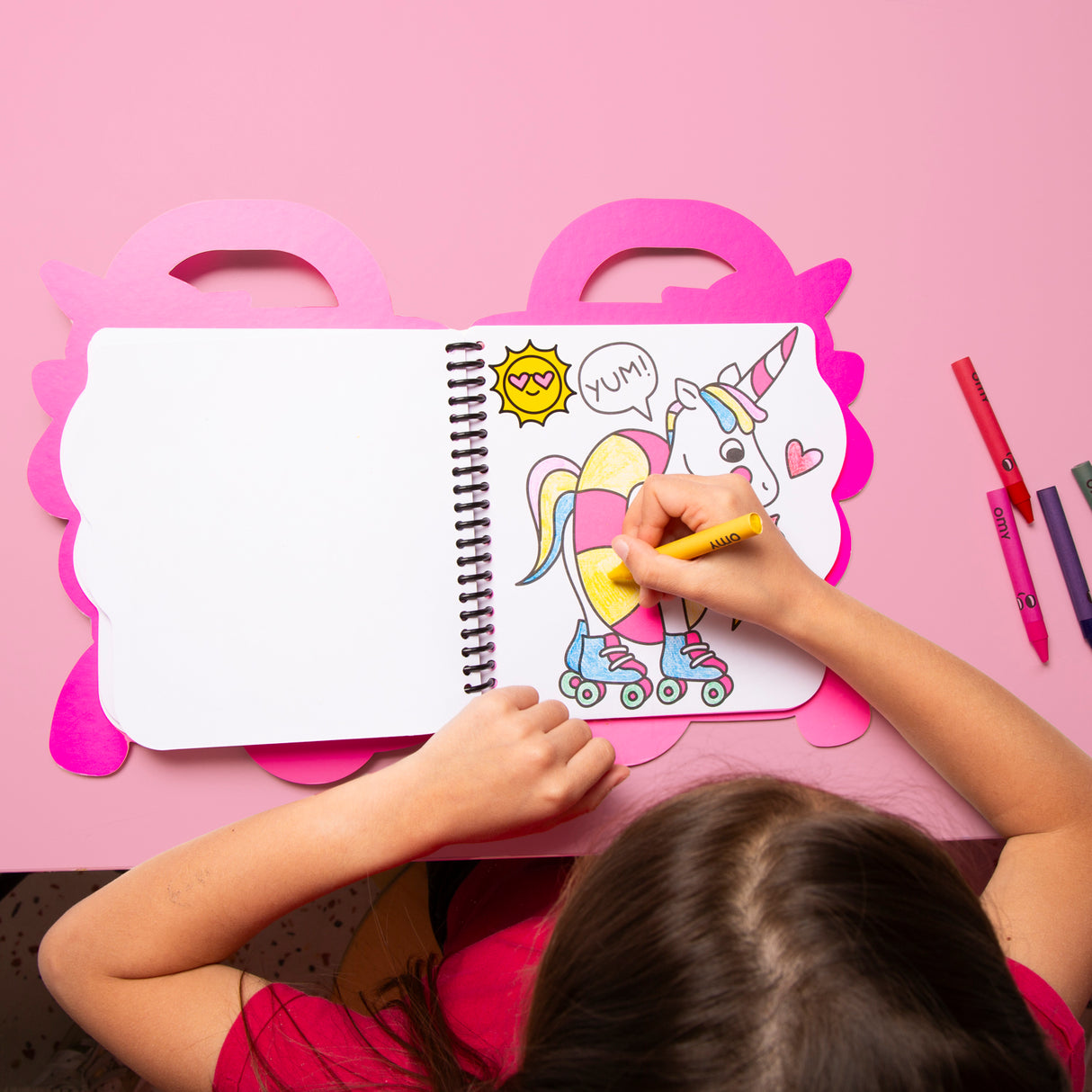 Super coloring & Stickerbook / Einhorn