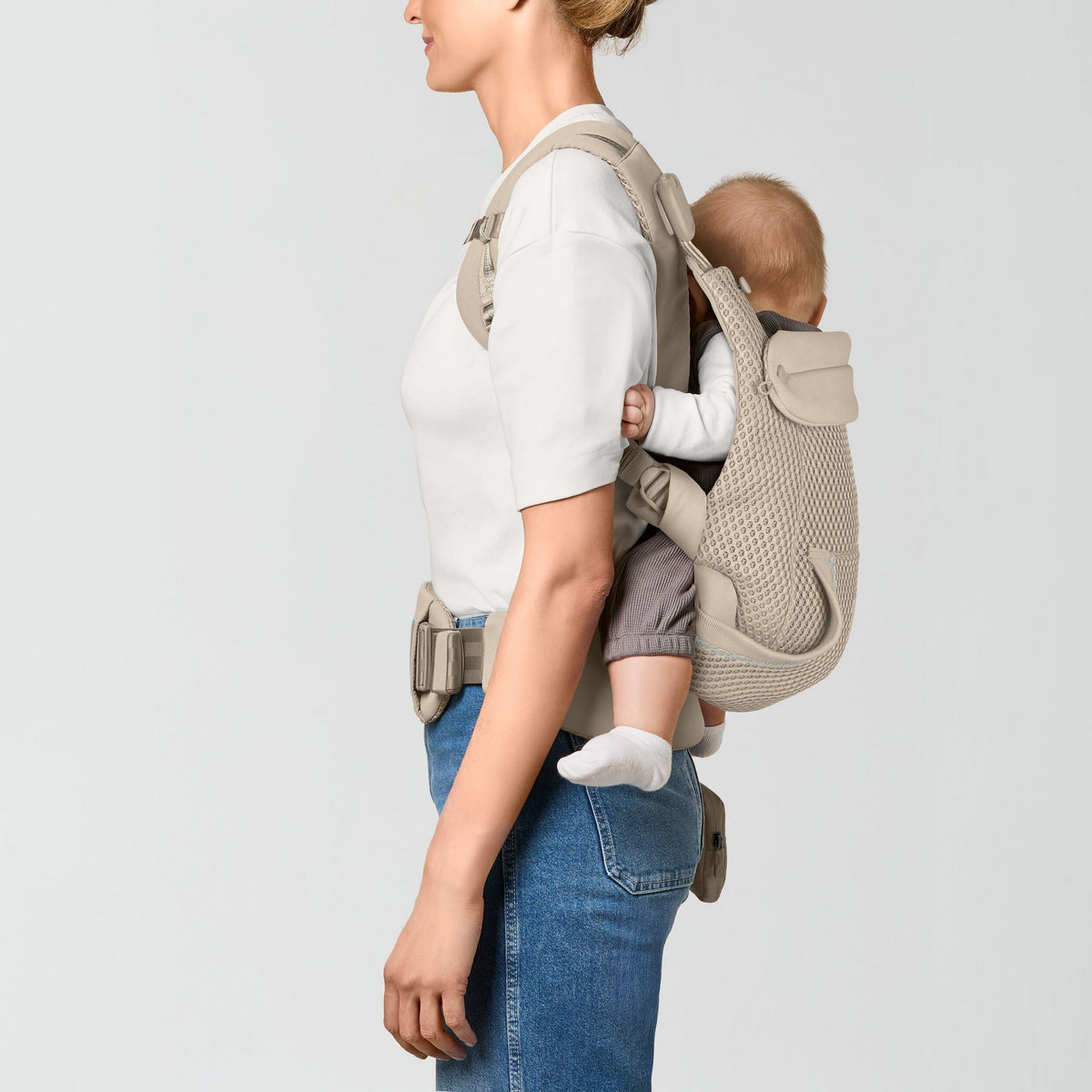 LAYA Babytrage Almond Beige | beige