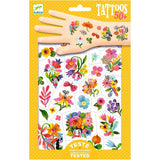 Temporäre Klebetattoos mit metallischen, floralen Motiven auf zwei vorgestanzten Bögen von Djeco