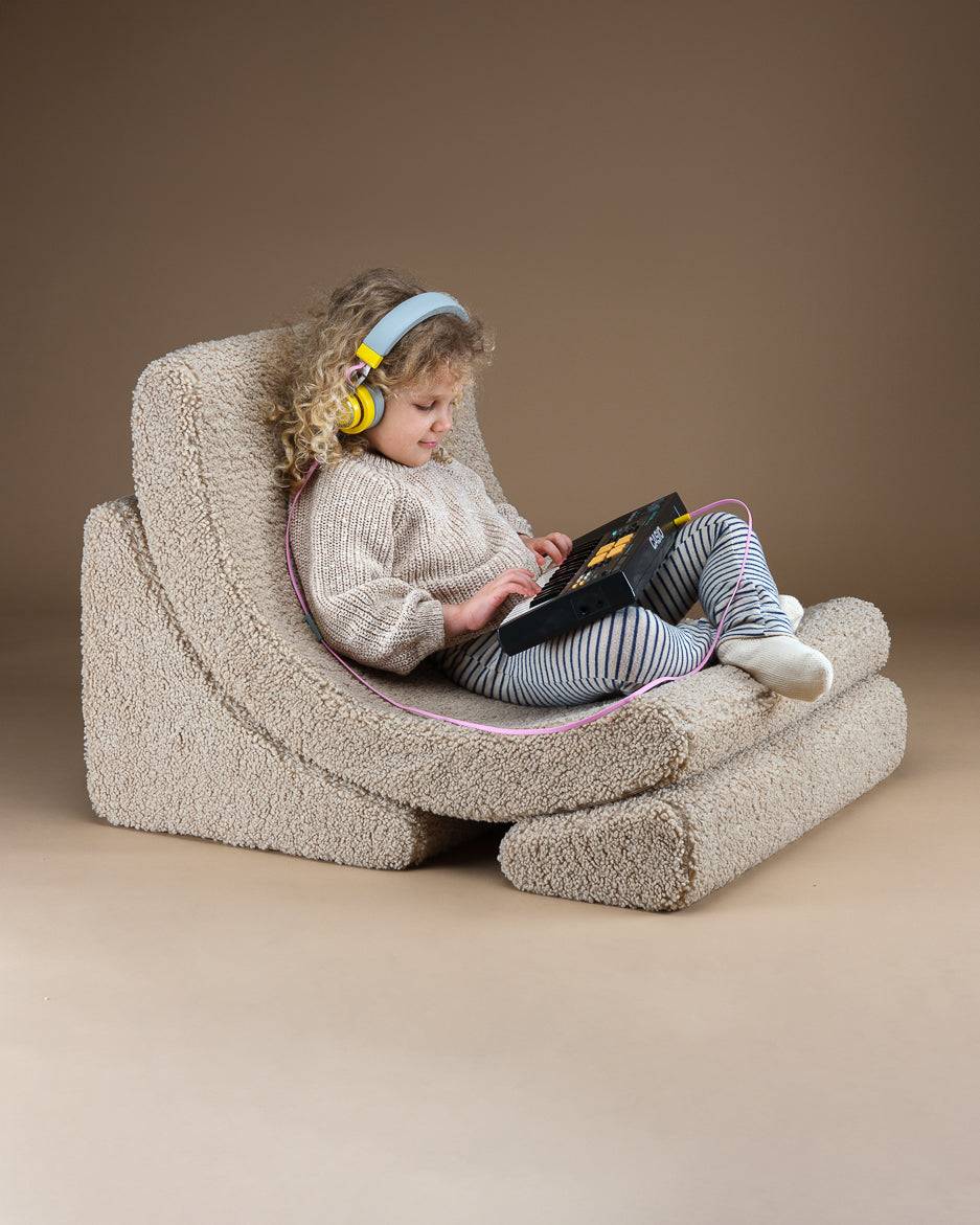 Moon Chair/ Biscuit