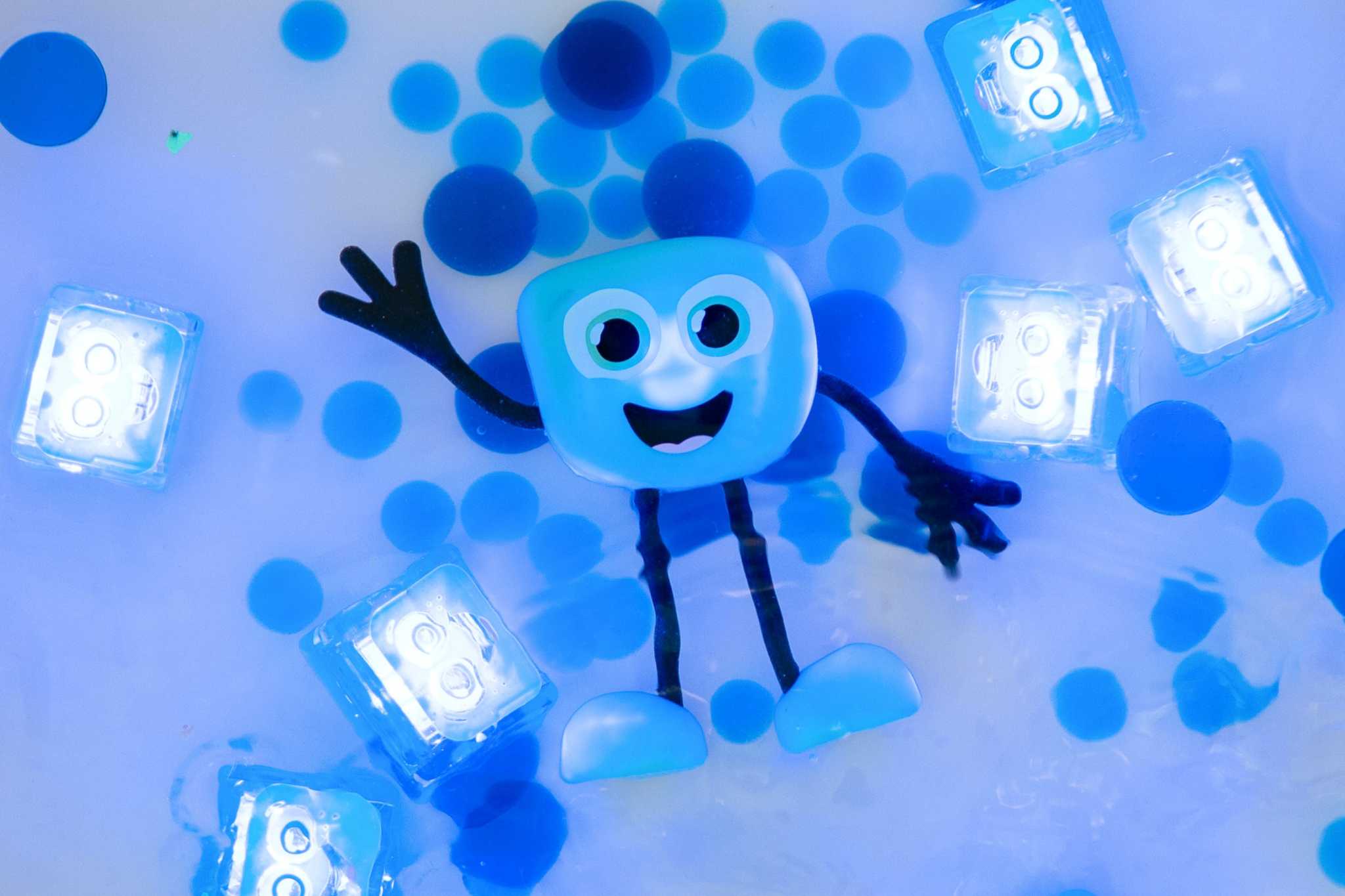 Badespielzeug Charakter Blair/ blau