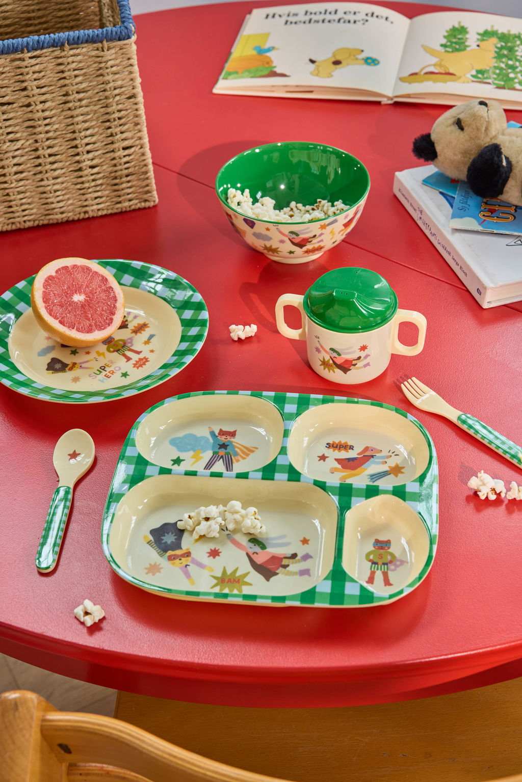 Unterteilter Kinderteller/  Hero Grün