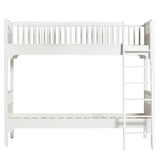 Seaside Etagenbett 90x200 mit schräger Leiter im skandinavischen Design