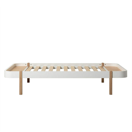 Wood Lounger Bett 120x200 weiß Eiche stilvolles Tagesbett mit abgerundeten Ecken