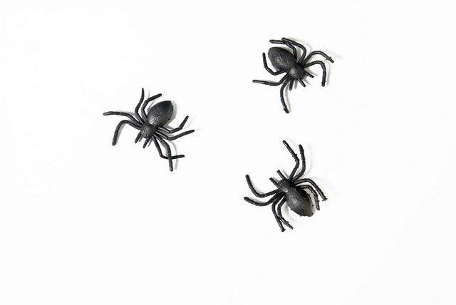 Plastikspinnen Halloween Deko-Accessoires von PartyDeco, 10 Stück Packung