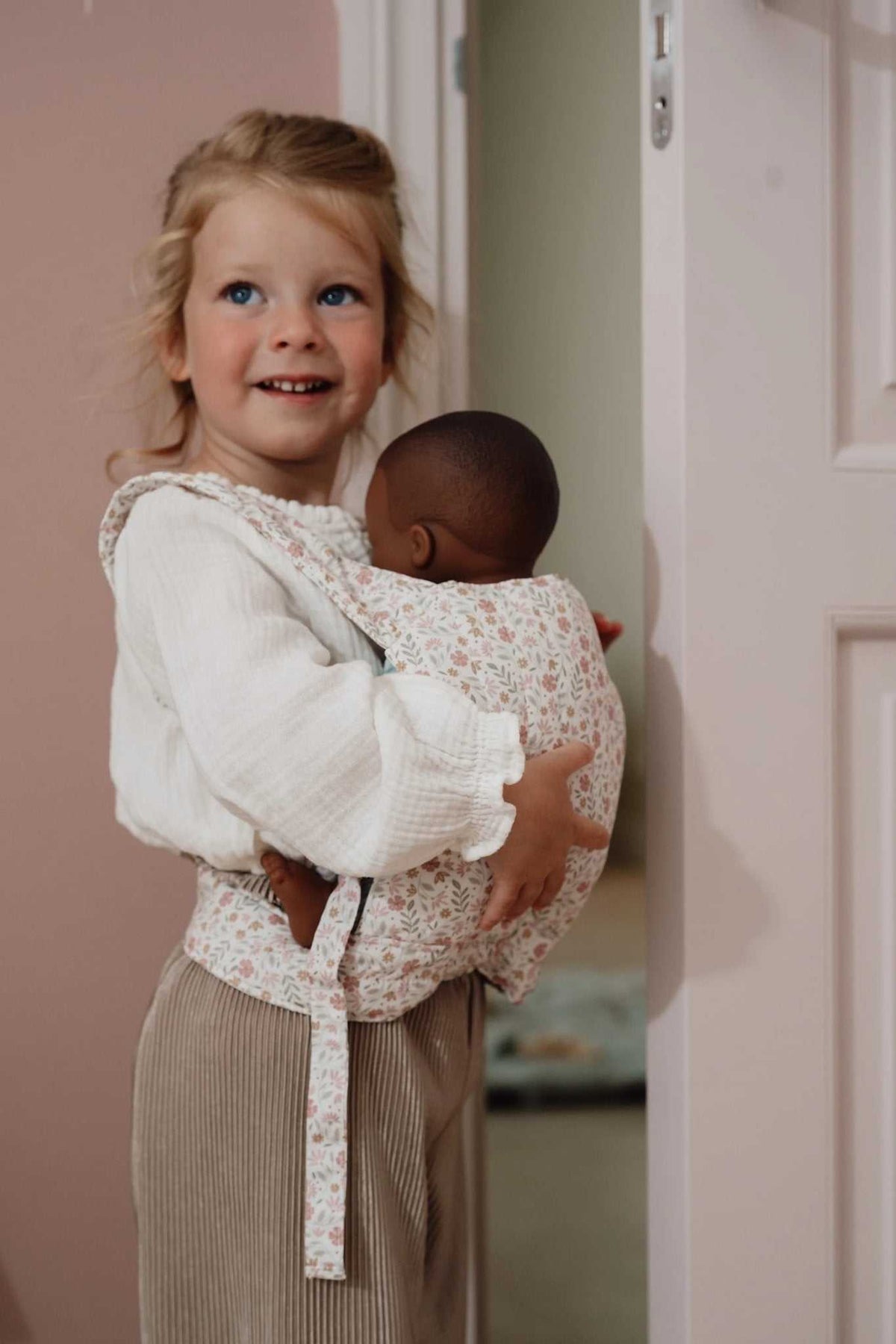 Puppentrage/ Soft Flowers