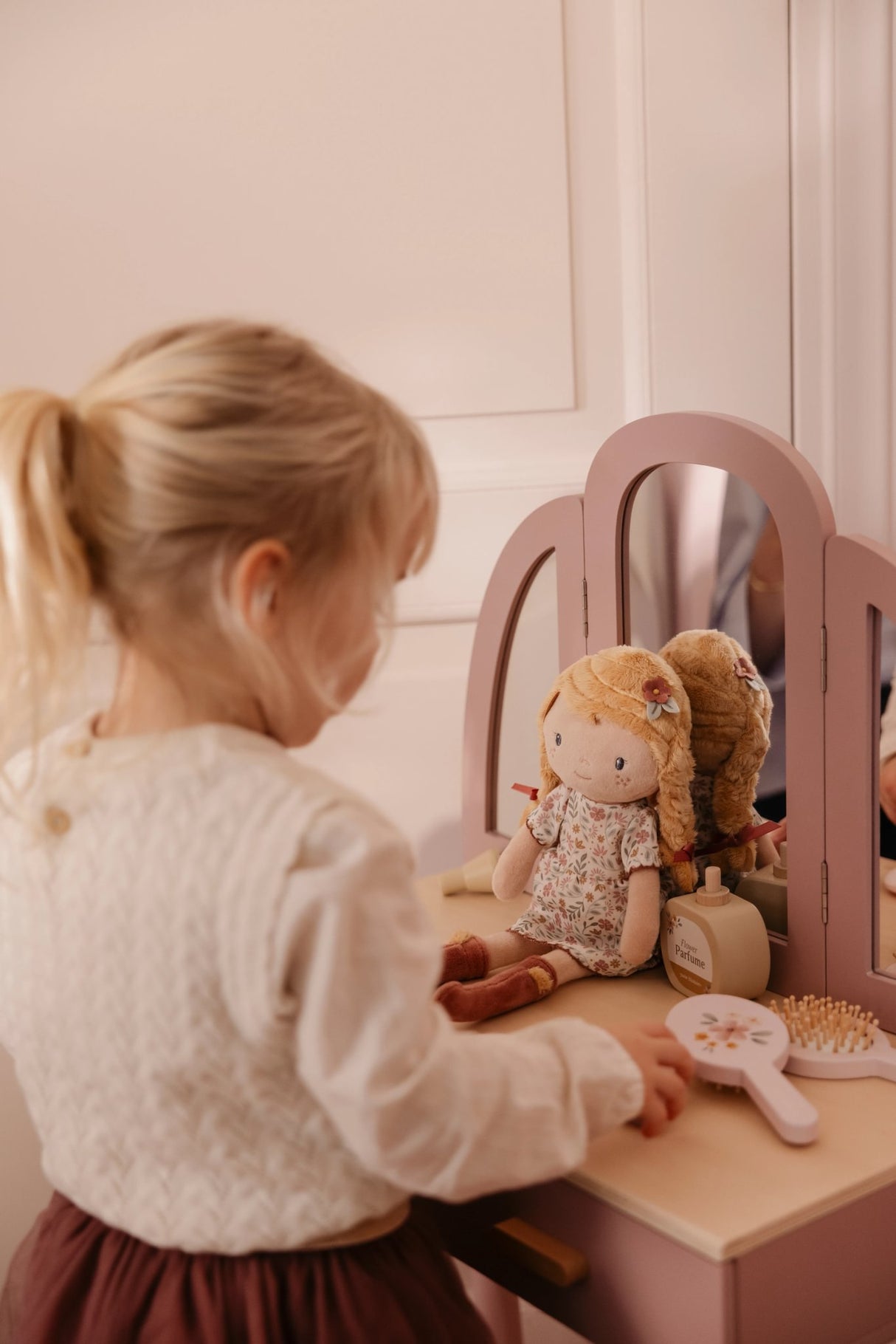 Kuschelpuppe Julia